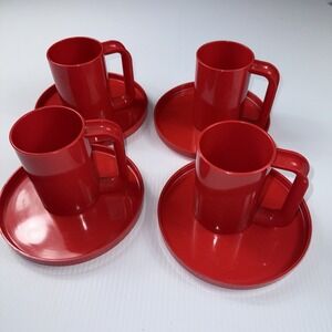 Vintage Carefree Stackable Plastic‎ Red Cup And Plate Set Of 4